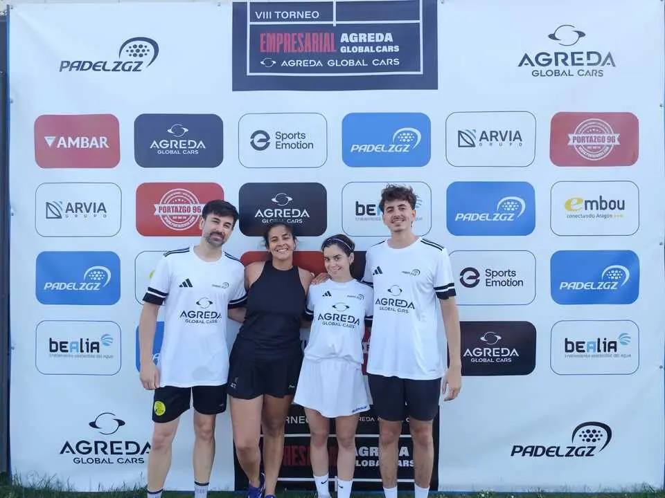 EN IM&Aacute;GENES |  Jornada Final del VIII Torneo Empresarial &Aacute;greda Global Cars 2026 de P&aacute;del Zaragoza