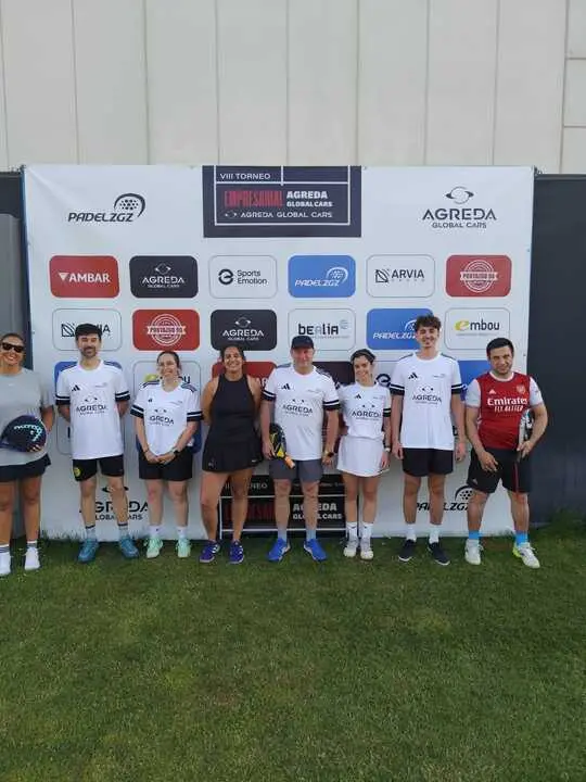 EN IM&Aacute;GENES |  Jornada Final del VIII Torneo Empresarial &Aacute;greda Global Cars 2026 de P&aacute;del Zaragoza