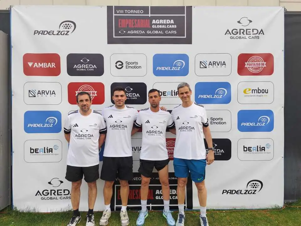 EN IM&Aacute;GENES |  Jornada Final del VIII Torneo Empresarial &Aacute;greda Global Cars 2026 de P&aacute;del Zaragoza