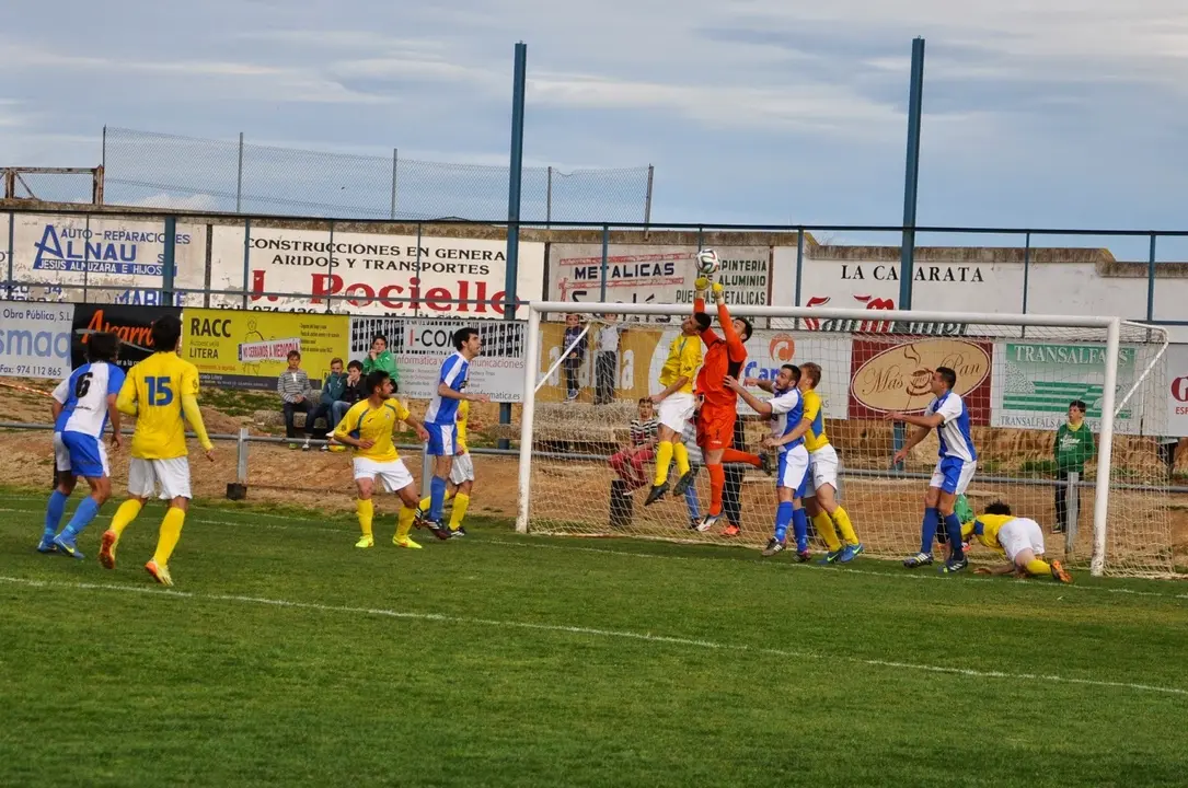 Imagen durante el partido | Foto: cdjtamarite.com