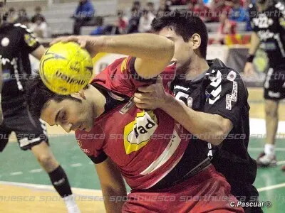 Imagen del partido de ida en Huesca | Foto: sporthuesca.com - C.Pascual