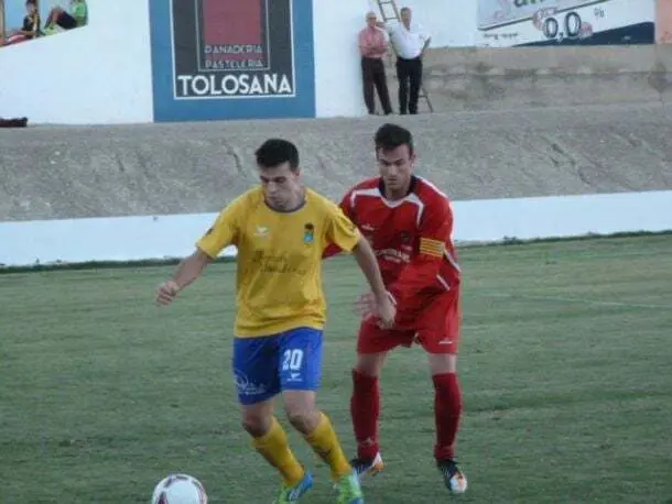 Gabarre durante un Almud&eacute;var - Teruel disputado en La Corona | Foto: futbolaragones.com