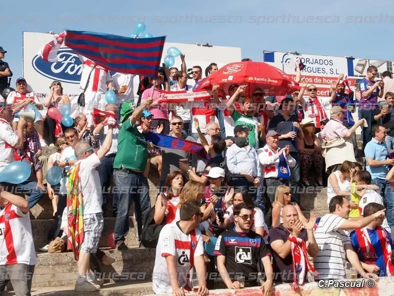 Aficionados de la SD Huesca | Foto: sporthuesca.com - C.Pascual