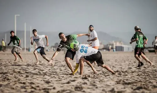 Gran quinto puesto del equipo masculino. 