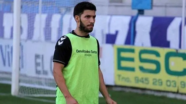 Dani Pacheco ya entrena con el Alav&eacute;s | Foto: MARCA