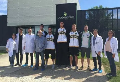 CB Pe&ntilde;as visit&oacute; las instalaciones de Podoactiva en Walqa | Foto: CB Pe&ntilde;as Huesca