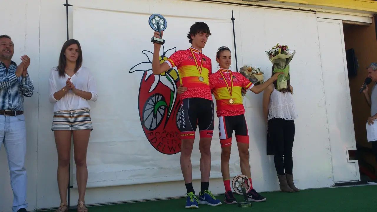 Nuevos campeones de Espa&ntilde;a | Foto: Chabier Miguel