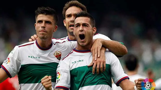Sergio Le&oacute;n celebra un gol con el Elche | Foto: LFP