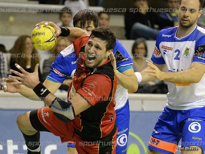 Imagen del partido de la primera vuelta en el Palacio | Foto: C.Pascual