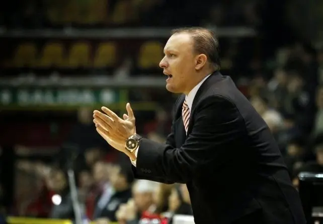 Arturo &Aacute;lvarez, nuevo entrenador de Araberri | Foto: notodoesacb.com