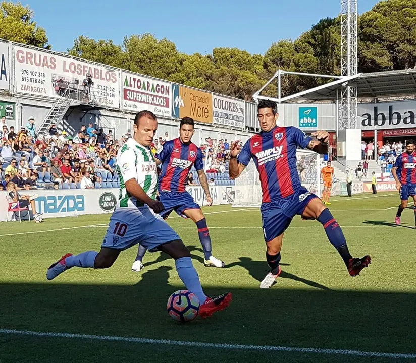 Los azulgranas, a resurgir frente al peor local de la categor&iacute;a | Foto: sporthuesca.com