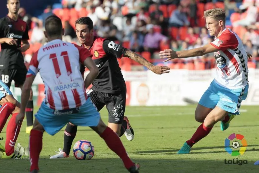 Imagen durante el partido entre Mallorca y Lugo | Foto: LaLiga