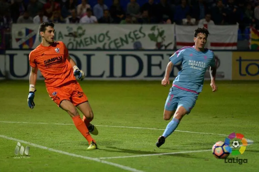 Sergio Herrera es el mejor pasador de este Huesca | Foto: La Liga