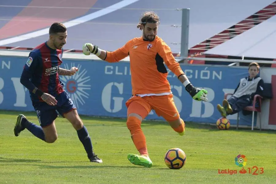 Vadillo estar&aacute; en Reus aunque todo apunta a que parta como suplente | Foto: LaLiga