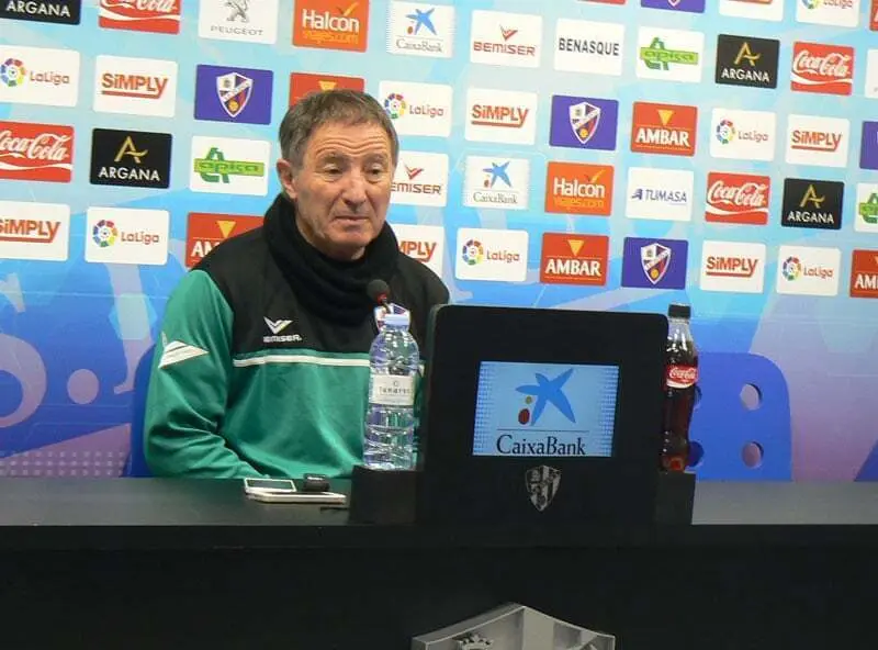 Anquela no piensa ahora mismo en su renovaci&oacute;n | Foto: Miguel Barluenga - SPORTHUESCA.com