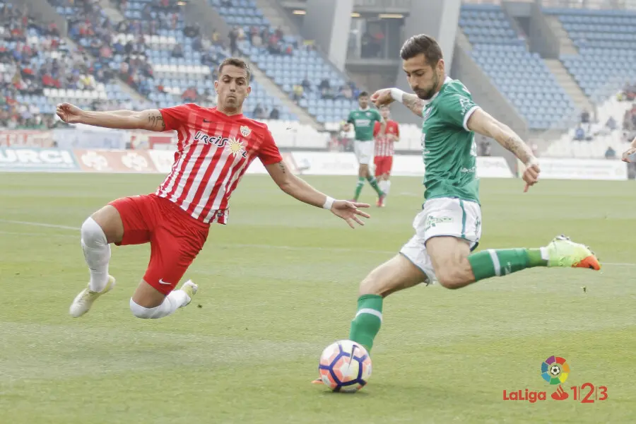 Vadillo vuelve a la lista y podr&iacute;a reaparecer ante el Almer&iacute;a | Foto: LaLiga