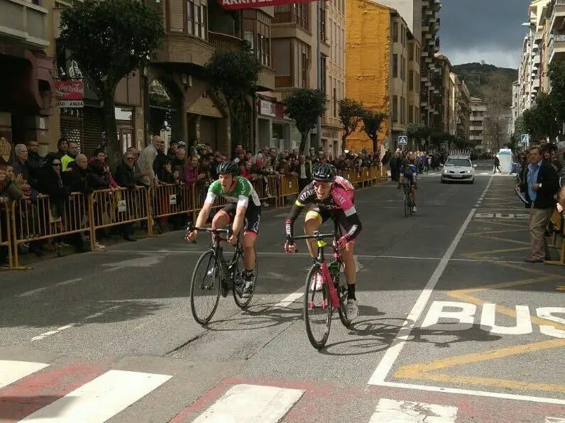 Jaime Castrillo vence frente a Fernando Barcel&oacute; en Estella | Foto: Fundaci&oacute;n Euskadi