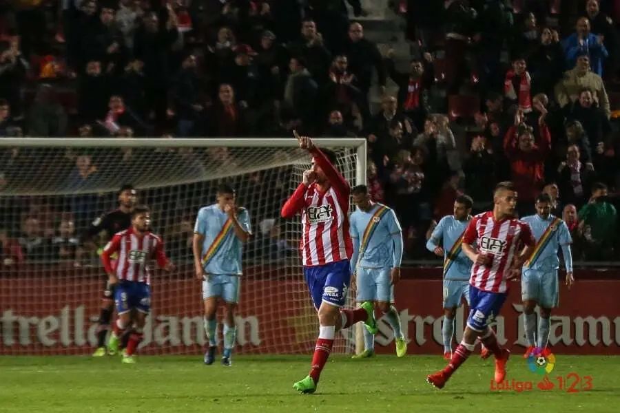 El Girona de Mach&iacute;n lleva m&aacute;s goles en contra que el Huesca de Anquela | Foto: LaLiga