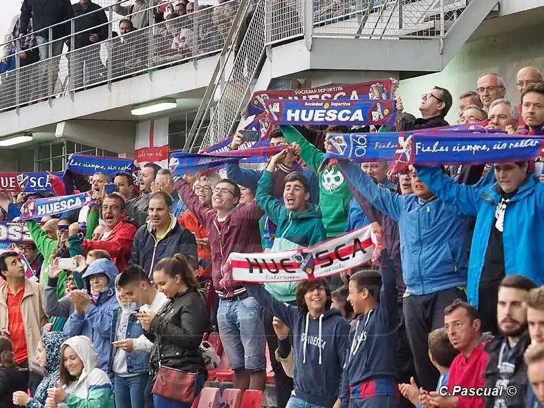 M&aacute;s de un millar de azulgranas estar&aacute;n con el equipo en el Ciutat de Val&egrave;ncia | Foto: C.Pascual