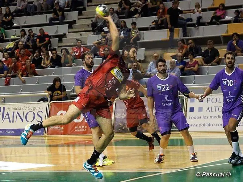 Alberto Val, en el partido contra Guadalajara en el Palacio de los Deportes. Foto: C.Pascual