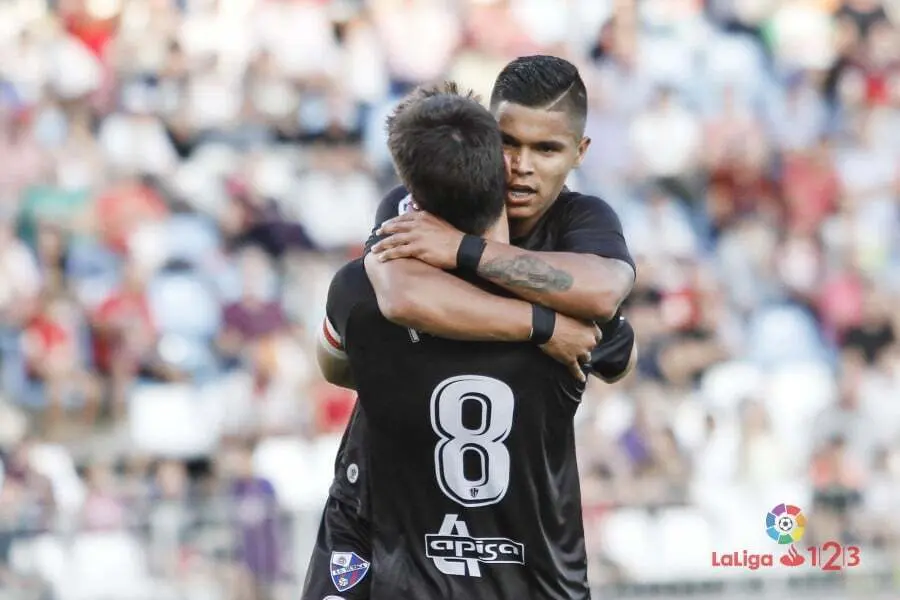 El '8' y el '9' del Huesca son garant&iacute;a de gol para los suyos | Foto: LFP