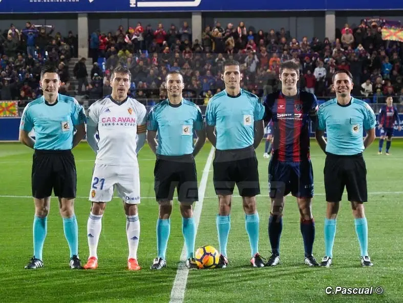 Huesca y Zaragoza se vieron las caras por &uacute;ltima vez en noviembre de 2017. El partido acab&oacute; (3-1) a favor de los oscenses en El Alcoraz | Foto: C.Pascual