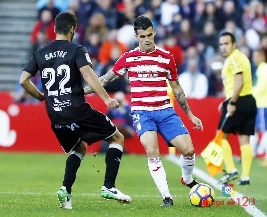 Llu&iacute;s Sastre durante el choque ante el Granada de la primera vuelta | Foto: LaLiga