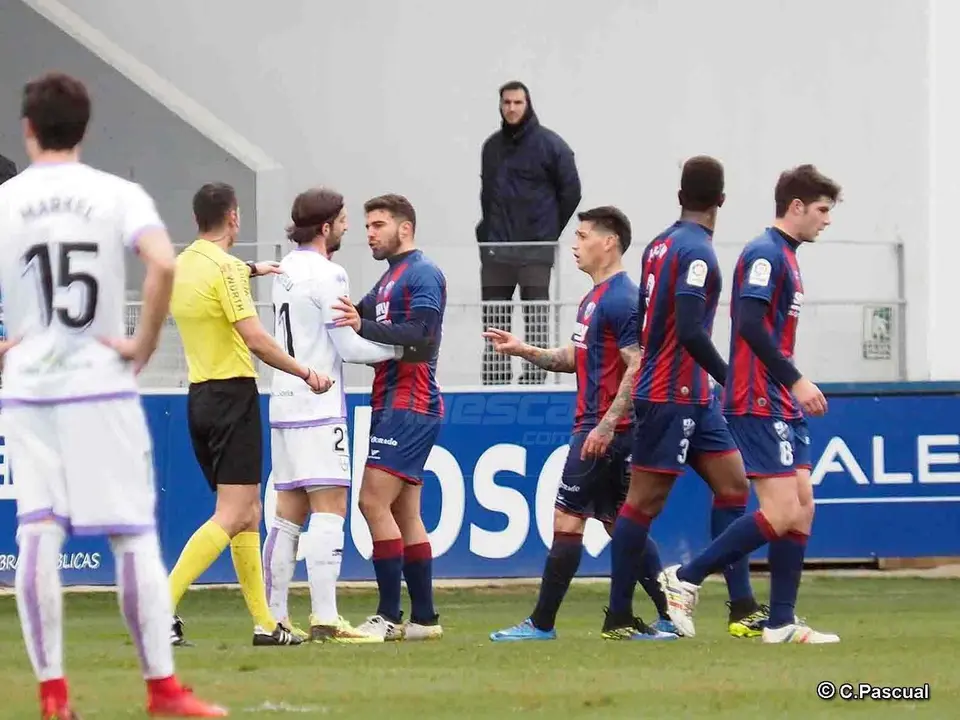 El Huesca lleg&oacute; al descanso con empate ante el Numancia | Foto: C.Pascual