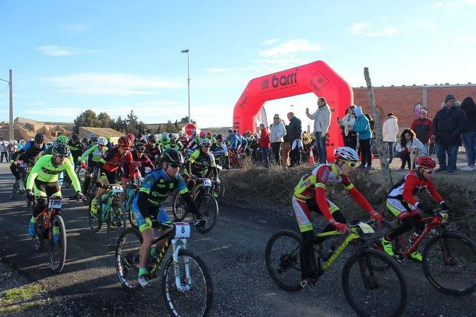 Salida de la Senator BTT | Foto: Comarca Los Monegros