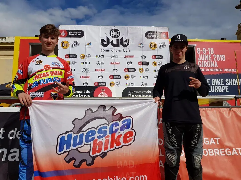 H&eacute;ctor Luna y Jon Pardo (d), protagonistas en el DH Barcelona. Foto: Tumasa Huesca Bike