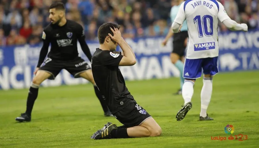 Melero se lamenta de una ocasi&oacute;n perdida en La Romareda el pasado fin de semana | Foto: LFP