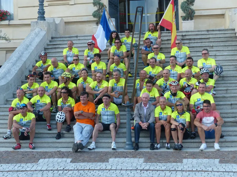 Marcha Cicloturista Tarbes Huesca. | Foto: Club Ciclista Oscense