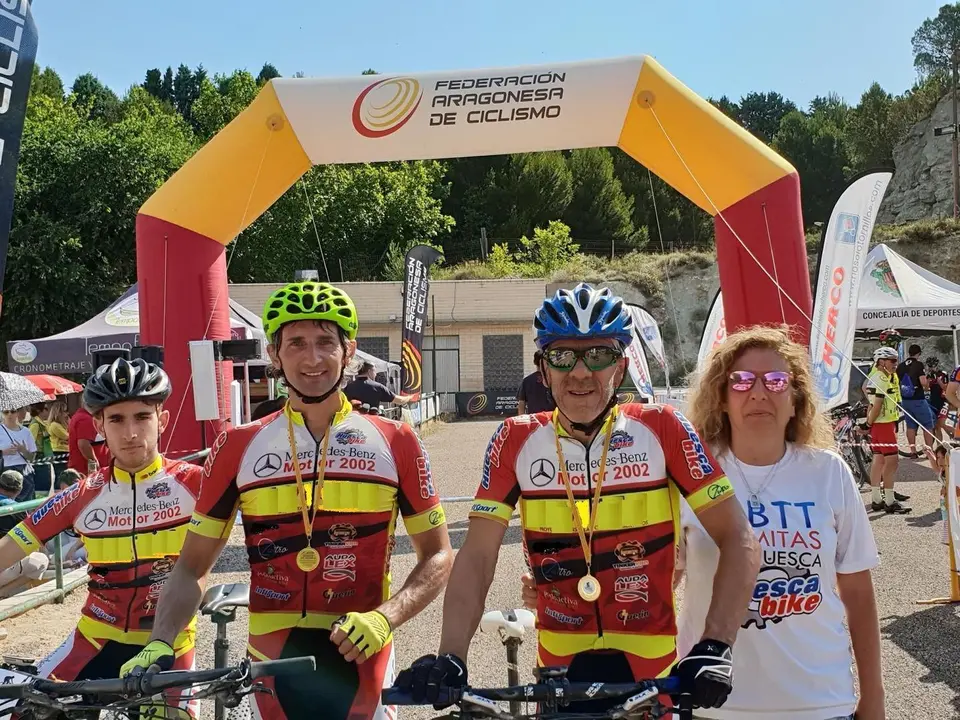 Participantes del Huesca Bike en Cuarte de Huerva. Foto: Huesca Bike