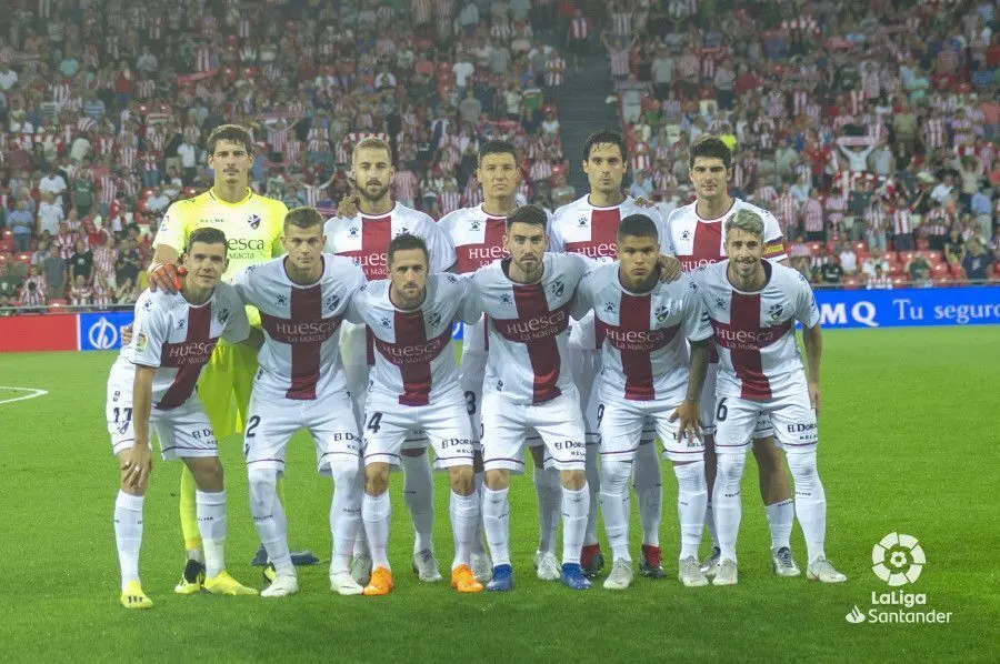 Once inicial que present&oacute; el Huesca en San Mam&eacute;s | Foto: LFP