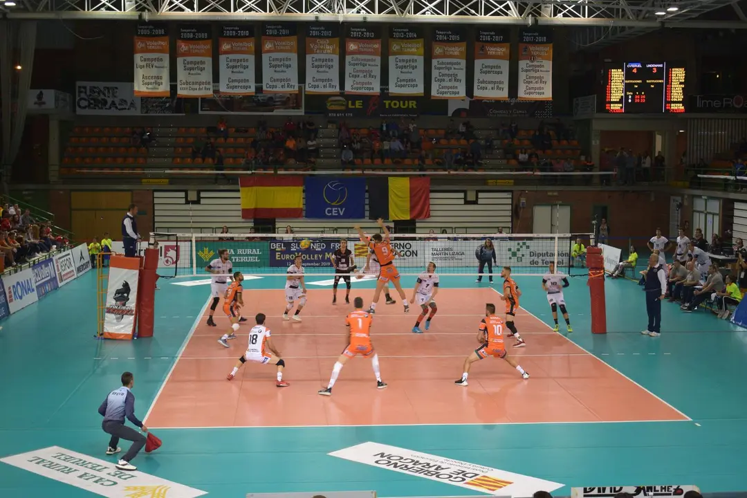 El CV Teruel se enfrenta en casa al equipo belga Lindemans Aalst en la primera fase clasificatoria para la Champions League |Foto: Raquel S&aacute;nchez
