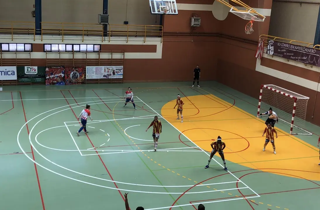 Las locales han dominado el encuentro en todo momento