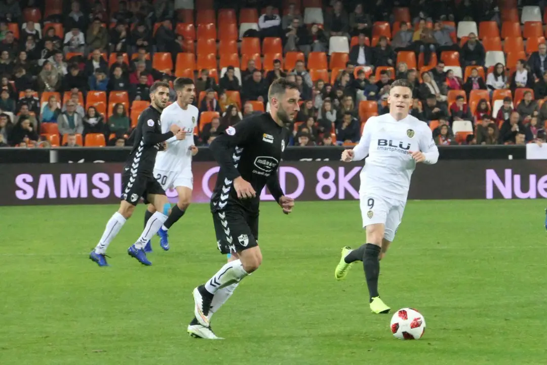 El Ebro cae por 1 a 0 ante el Valencia. | Foto: CD Ebro