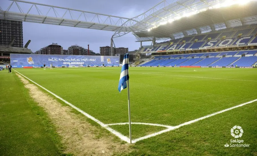 Anoeta aun est&aacute; en plenas reformas y uno de sus goles est&aacute; pendiente de construcci&oacute;n.