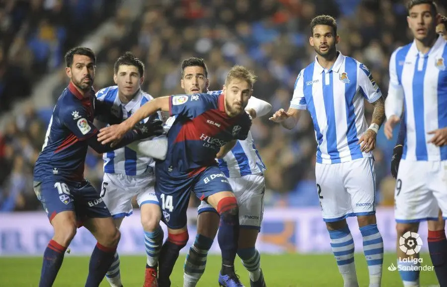 Insua y Pulido enn el partido contra la Real Sociedad disputado en enero de 2019. | Foto: LFP