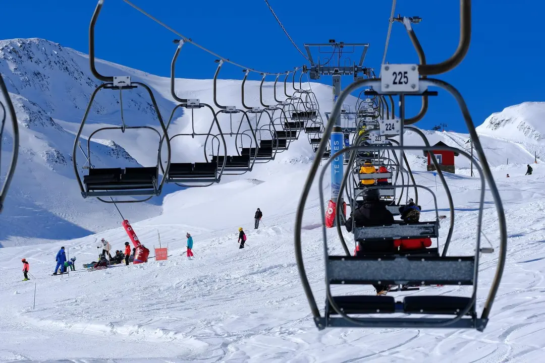 Imagen de archivo de  una de las sillas de Formigal. Foto: Aram&oacute;n Formigal-Panticosa