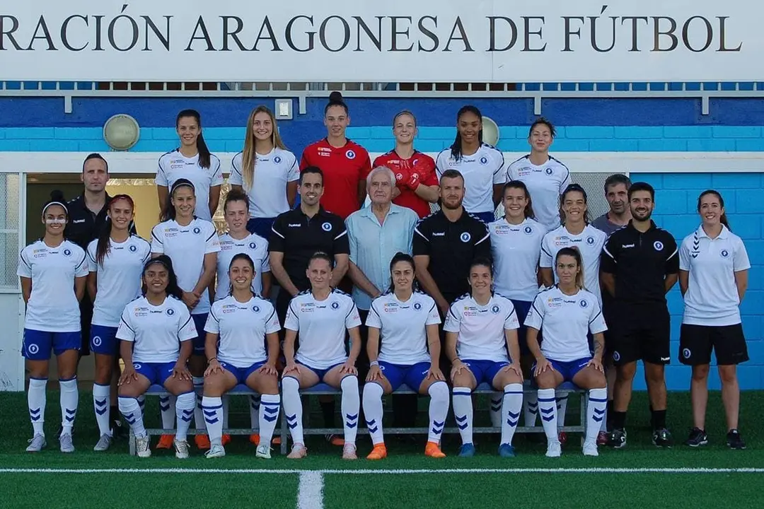 Foto oficial de la temporada 2018 -2019 del Zaragoza CFF