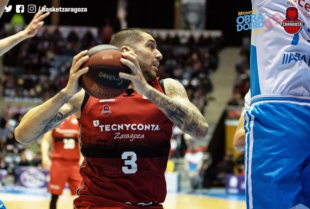 Nacho Mart&iacute;n ha firmado su mejor partido con Tecnyconta. Foto: @BasketZaragoza