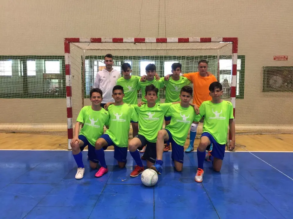 Imagen del Mambo FS, cclasificado tras vencer en su grupo, en el marat&oacute;n de Ejea de los Caballeros. Foto: Comarca Cinco Villas