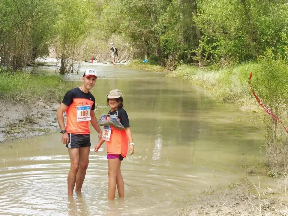 El cruce del r&iacute;o G&aacute;llego fue uno de los puntos m&aacute;s espectaculares de las pruebas cortas de la pasada edici&oacute;n. Foto: Ricardo Turmo
