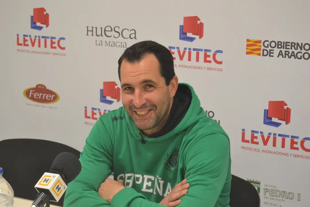 Guillermo Arenas, en la imagen, en la rueda de prensa en la que habl&oacute; sobre el Valladolid y con la que se cierra la competici&oacute;n regular. Foto: Sportaragon