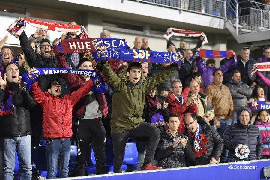 La afici&oacute;n azulgrana ha sido la nota m&aacute;s positiva de la temporada. | Foto: LFP