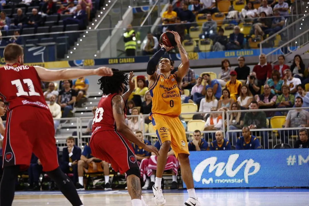 Tecnyconta cae ante Herbalife. Foto: @GranCanariaCB