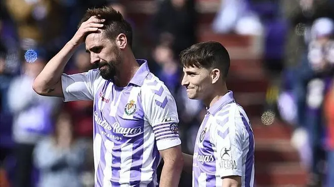 Borja Fern&aacute;ndez con la camiseta del Valladolid | Foto: SPORT