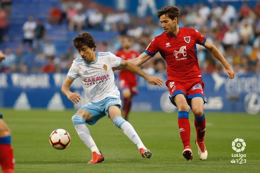 Delm&aacute;s en un partido de la pasada temporada con el Real Zaragoza ante el Numancia. Foto: La Liga 123