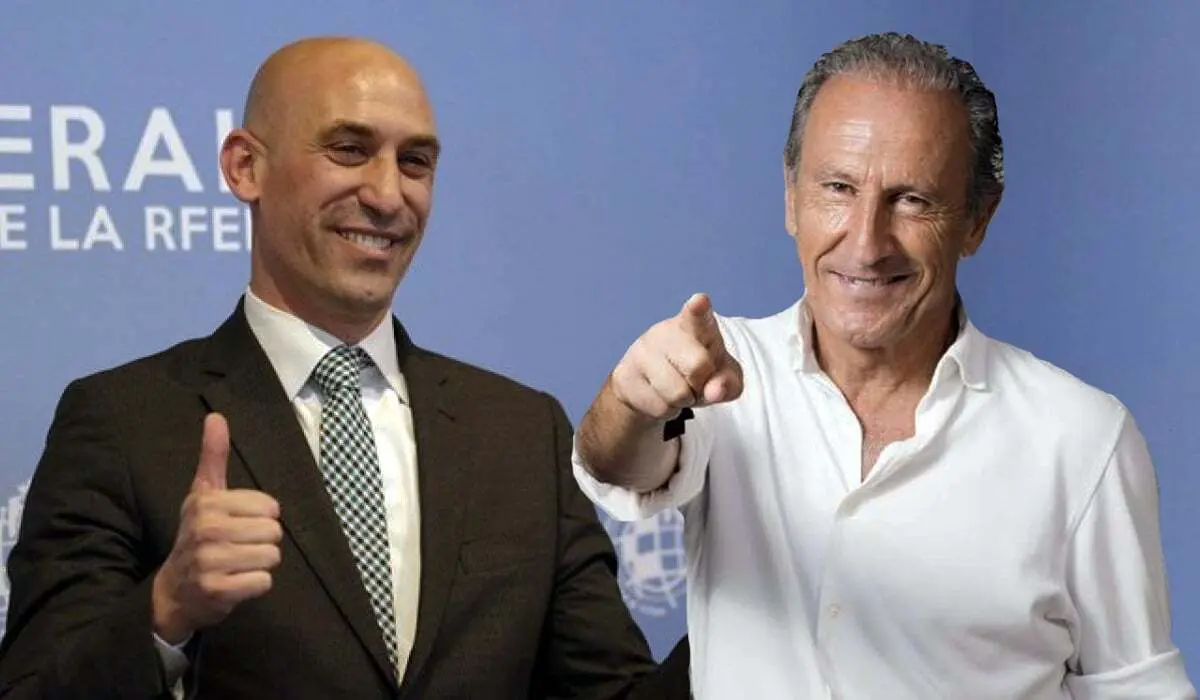 Jos&eacute; Luis Rubiales, presidente de la RFEF (izda) y Pet&oacute;n (dcha)